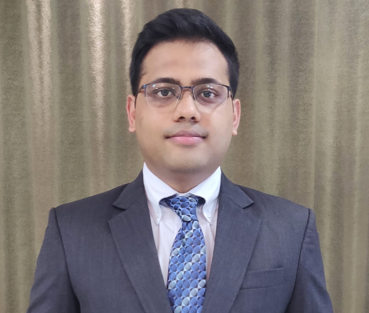 Dr. Avi Pranay Shah: Leading Pediatric Orthopedic Surgeon in Mumbai